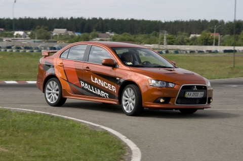 Тест-драйв Mitsubishi Lancer X Ralliart<br />
