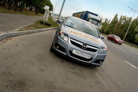 Opel Vectra делает круг почета