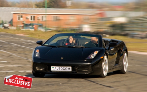 Да, это Lamborghini Gallardo Spyder