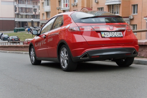 Honda Civic 5D test dirve тест-драйв тетс драйв технические характеристики Хонда Сивик АвтоКом хетчбэк фото 