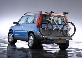 Концептуальный Skoda Yeti был представлен в 2005 году.