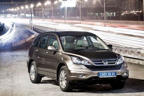 Honda CR-V vs Hyundai ix35: Каждому свое.