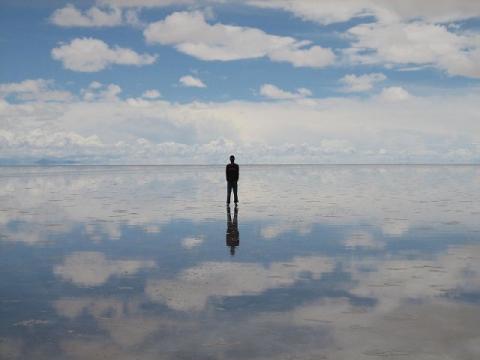 УДИВИТЕЛЬНЫЕ МЕСТА: Солёное озеро Salar de Uyuni в Титикака